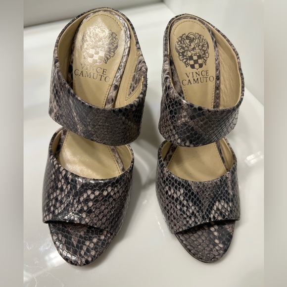 Vince Camuto Mules - Picture 2 of 4